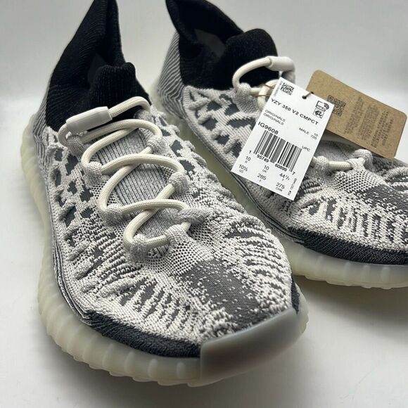 Adidas YEEZY 350 V2 CMPCT SLATE WHITE 1G9608 New‎ with box Men 10.5 New 🔥 - Picture 3 of 9